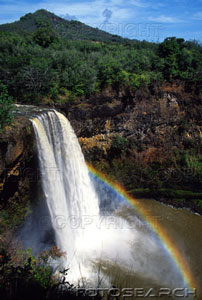 20061020155855-arcobaleno-e-cascate.jpg